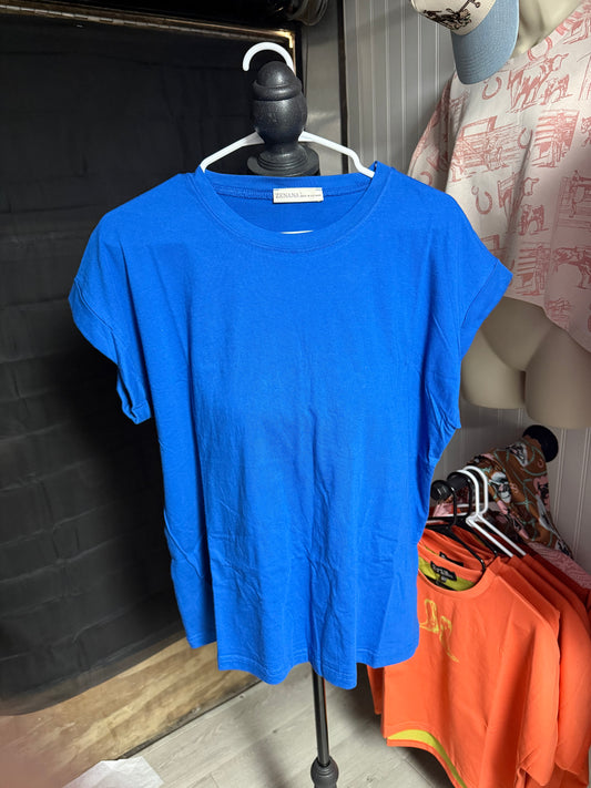 Basic Cuff Tee